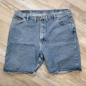 Wrangler Five Star Premium 5-pocket Relaxed Fit Denim Shorts Size 44